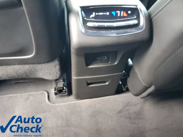 Certified 2024 Cadillac XT6 Luxury FWD image 16