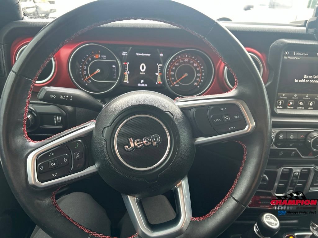 Used 2023 Jeep Wrangler Unlimited Rubicon w/ Cold Weather Group AWD/4WD image 15