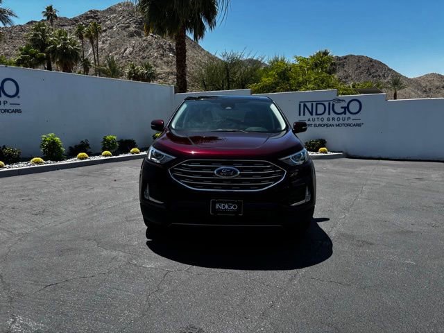 Used 2020 Ford Edge Titanium w/ Class II Trailer Tow Package AWD/4WD image 2