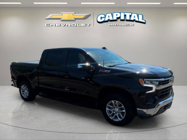 Used 2025 Chevrolet Silverado 1500 LT w/ Z71 Off-Road Package AWD/4WD image 7