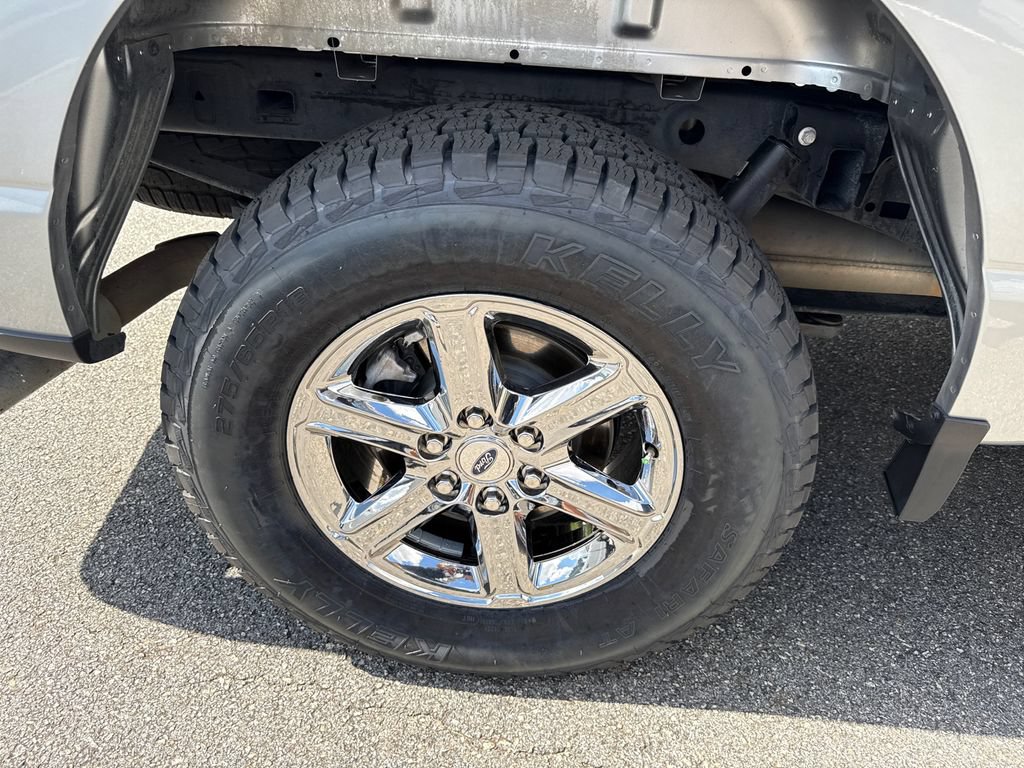 Used 2025 Ford F150 XLT w/ Equipment Group 301A Standard AWD/4WD image 17