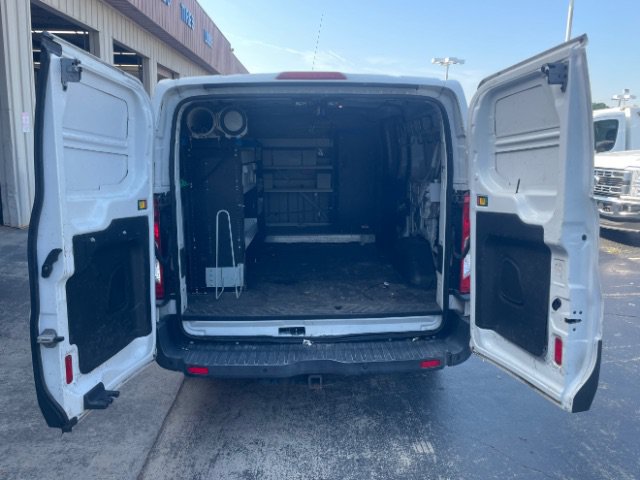 Used 2015 Ford Transit 250 130 Low Roof RWD image 17
