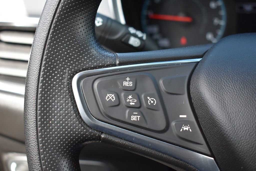 Used 2020 Chevrolet Equinox LS w/ LS Convenience Package FWD image 15