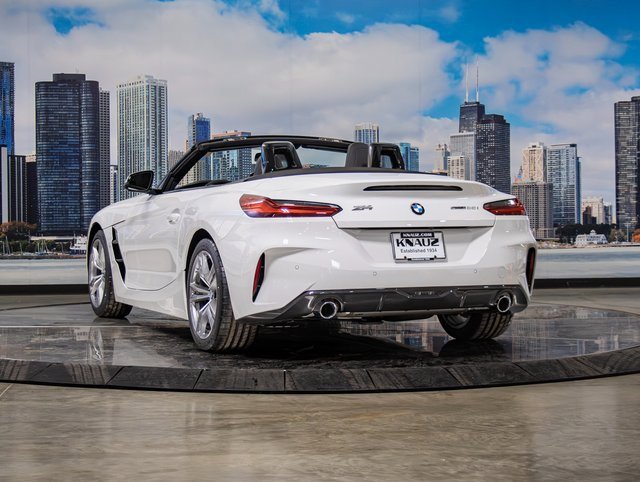 New 2026 BMW Z4 sDrive30i w/ Driving Assistance Package image 11