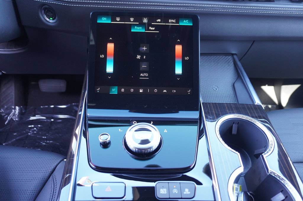 Used 2026 Cadillac Escalade Luxury RWD image 21