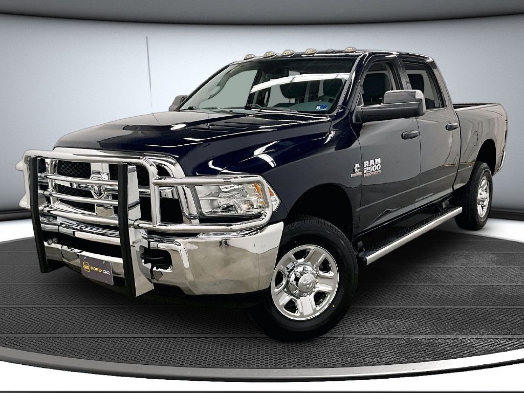 Used 2017 RAM 2500 Tradesman w/ Chrome Appearance Group AWD/4WD image 3