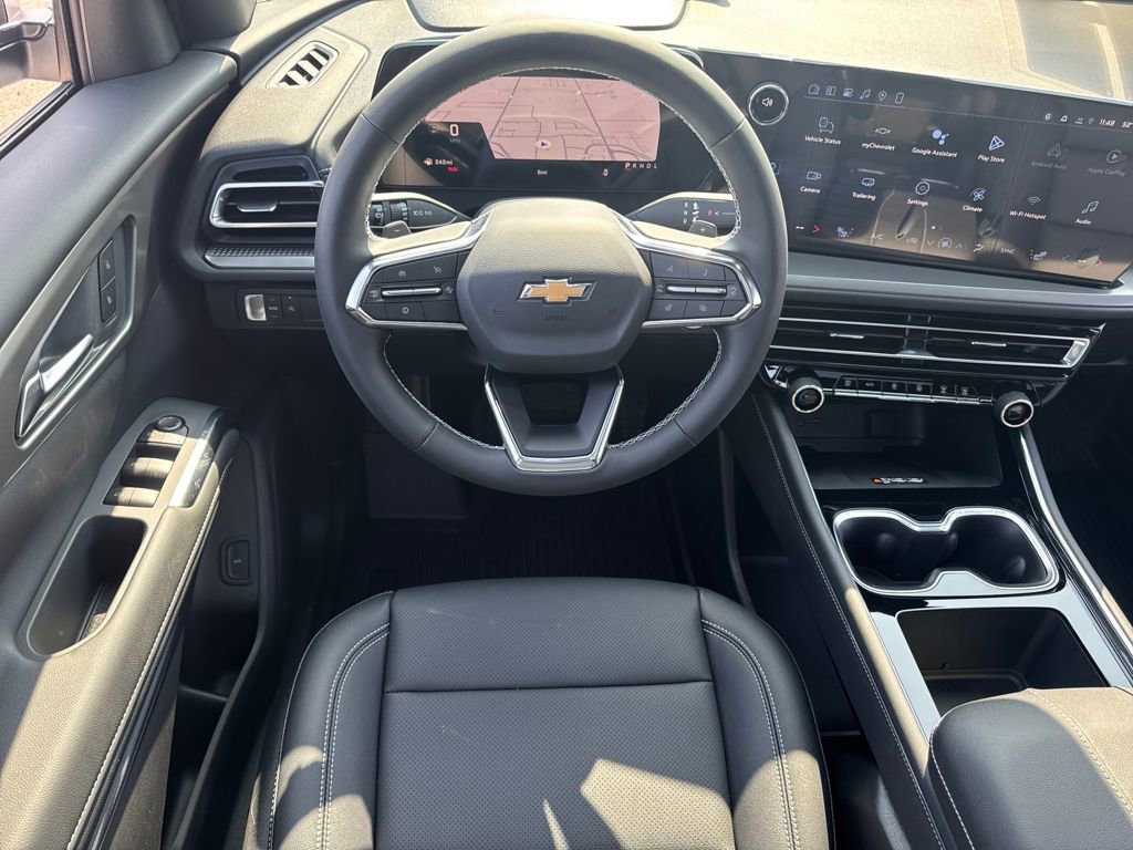 New 2026 Chevrolet Traverse LT w/ Sun and Wheel Package image 13