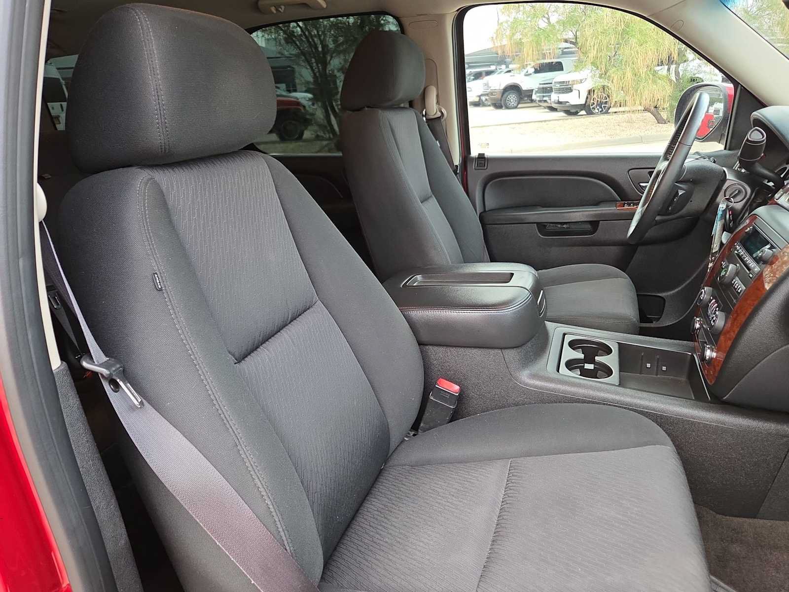 Used 2012 Chevrolet Tahoe LS RWD image 18