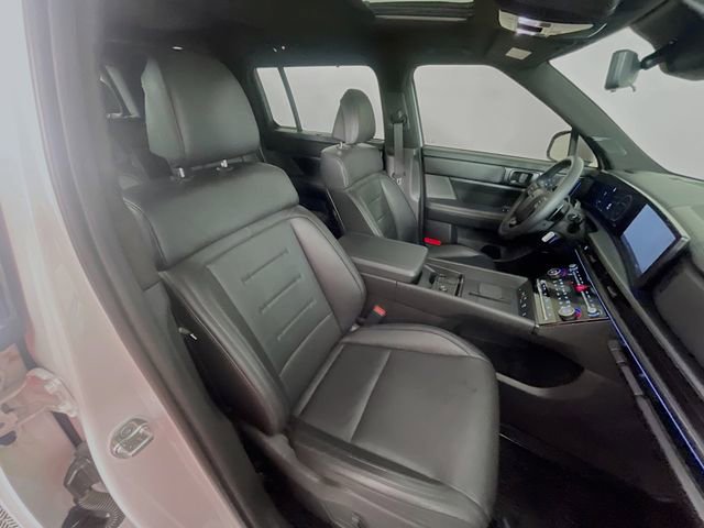 Used 2024 Hyundai Santa Fe Calligraphy image 32