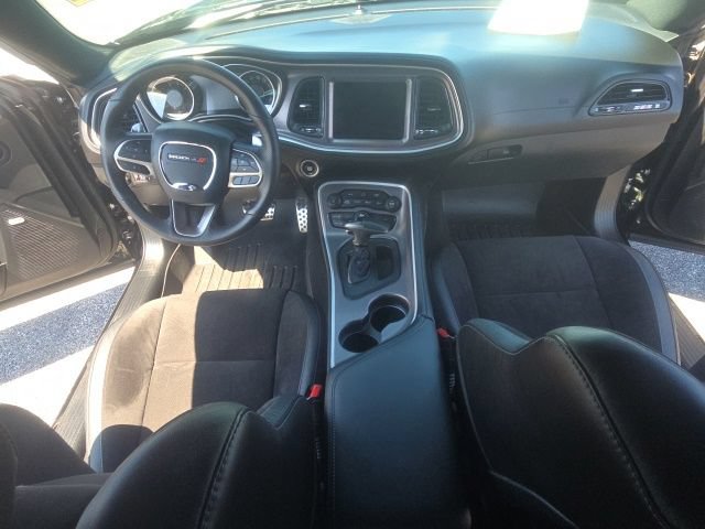 Used 2022 Dodge Challenger R/T Scat Pack w/ Plus Package RWD image 22