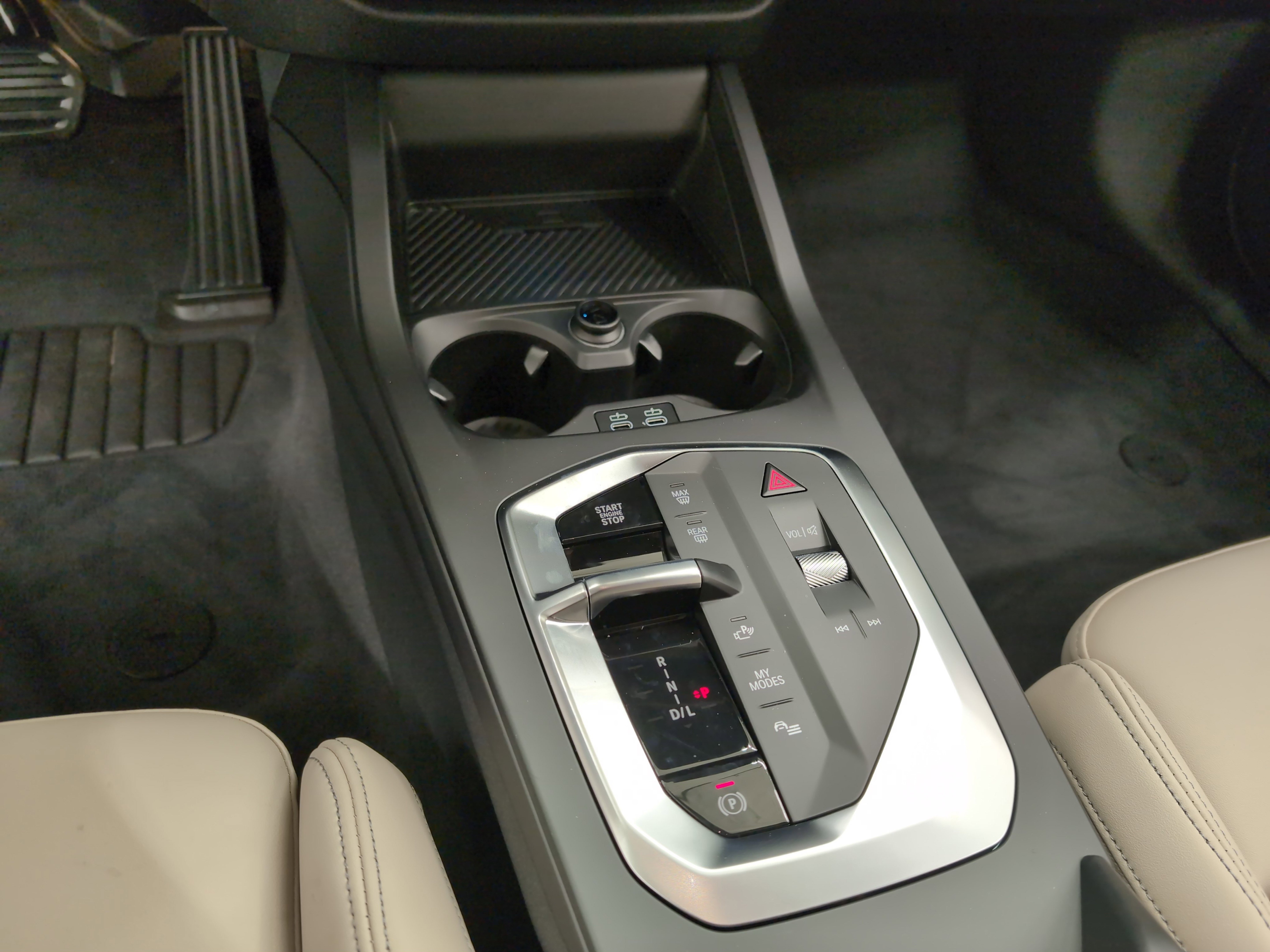 New 2025 BMW 228i xDrive w/ Premium Package image 18