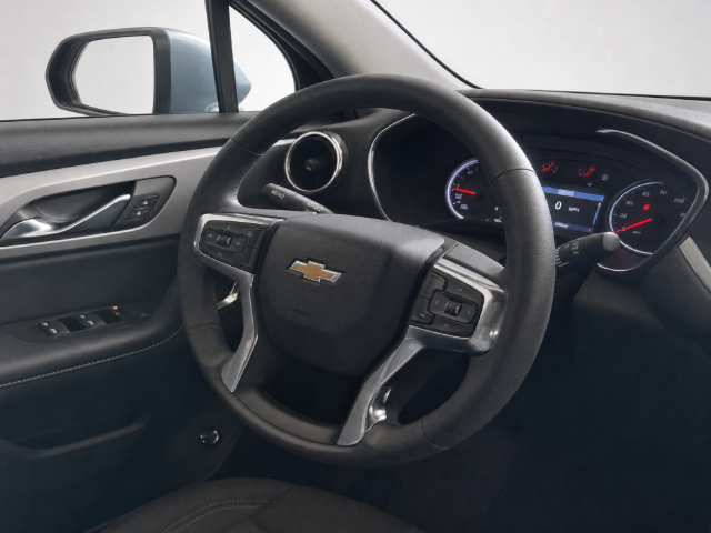Used 2024 Chevrolet Blazer LT w/ Convenience Package FWD image 16