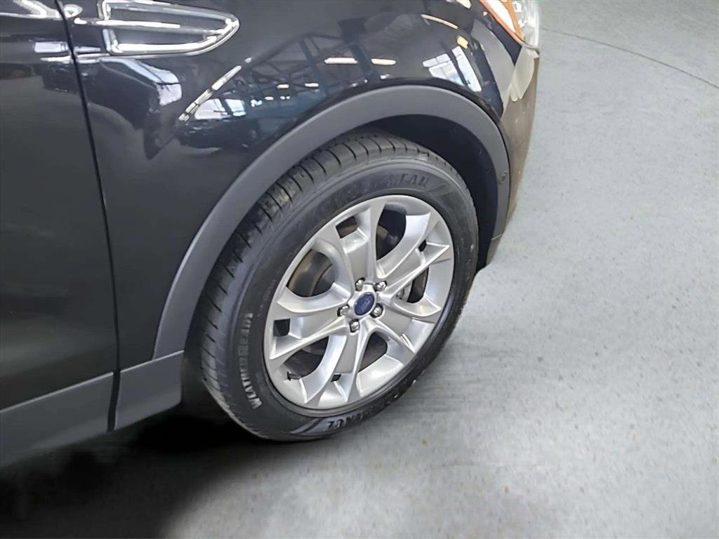 Used 2015 Ford Escape Titanium w/ Equipment Group 301A image 32