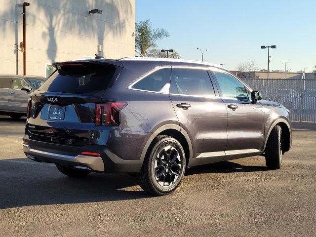 New 2026 Kia Sorento S w/ S Panoramic Sunroof Package FWD image 5