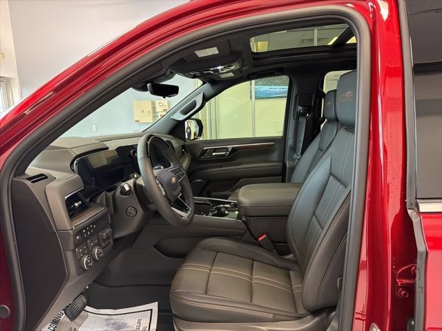 New 2026 Chevrolet Suburban High Country AWD/4WD image 20