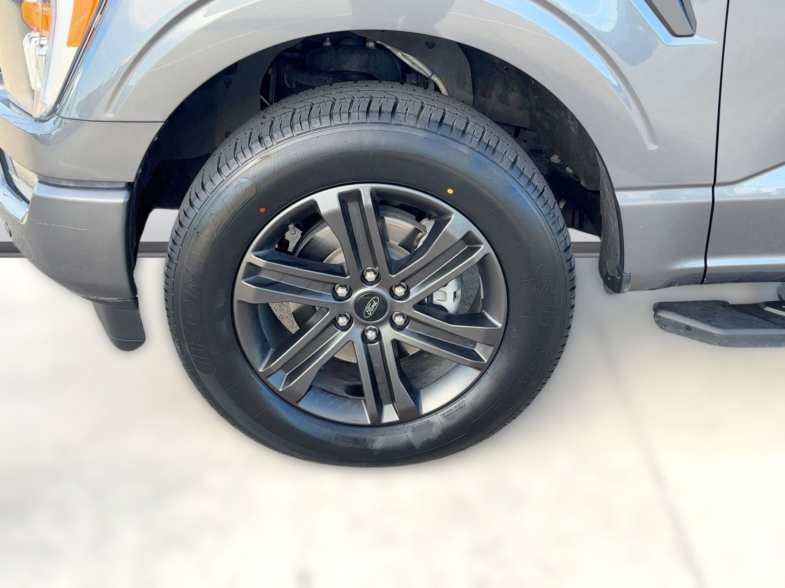 Used 2022 Ford F150 XLT w/ Equipment Group 302A High image 12