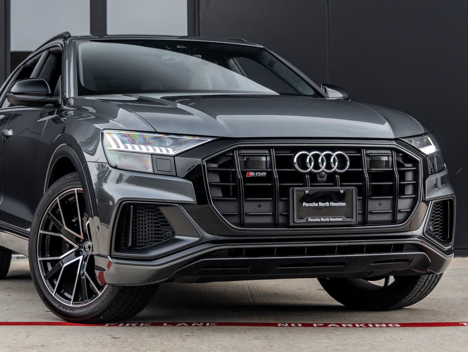 Used 2023 Audi SQ8 Premium Plus AWD/4WD image 5