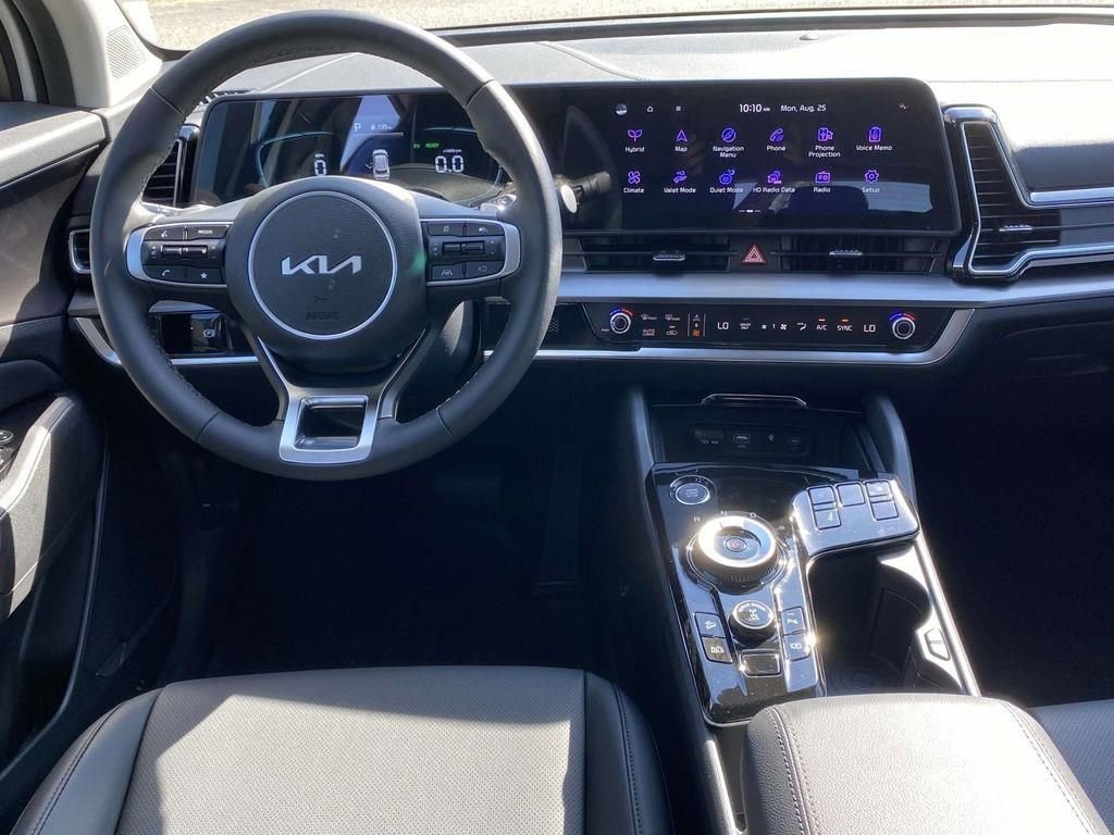 New 2025 Kia Sportage EX image 8