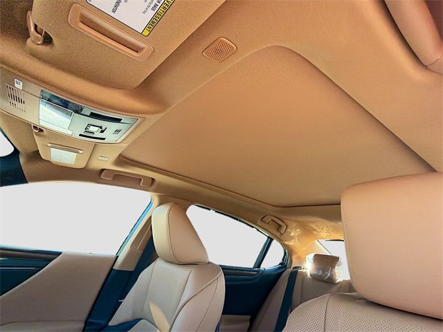 New 2025 Lexus ES 350 Ultra Luxury image 26