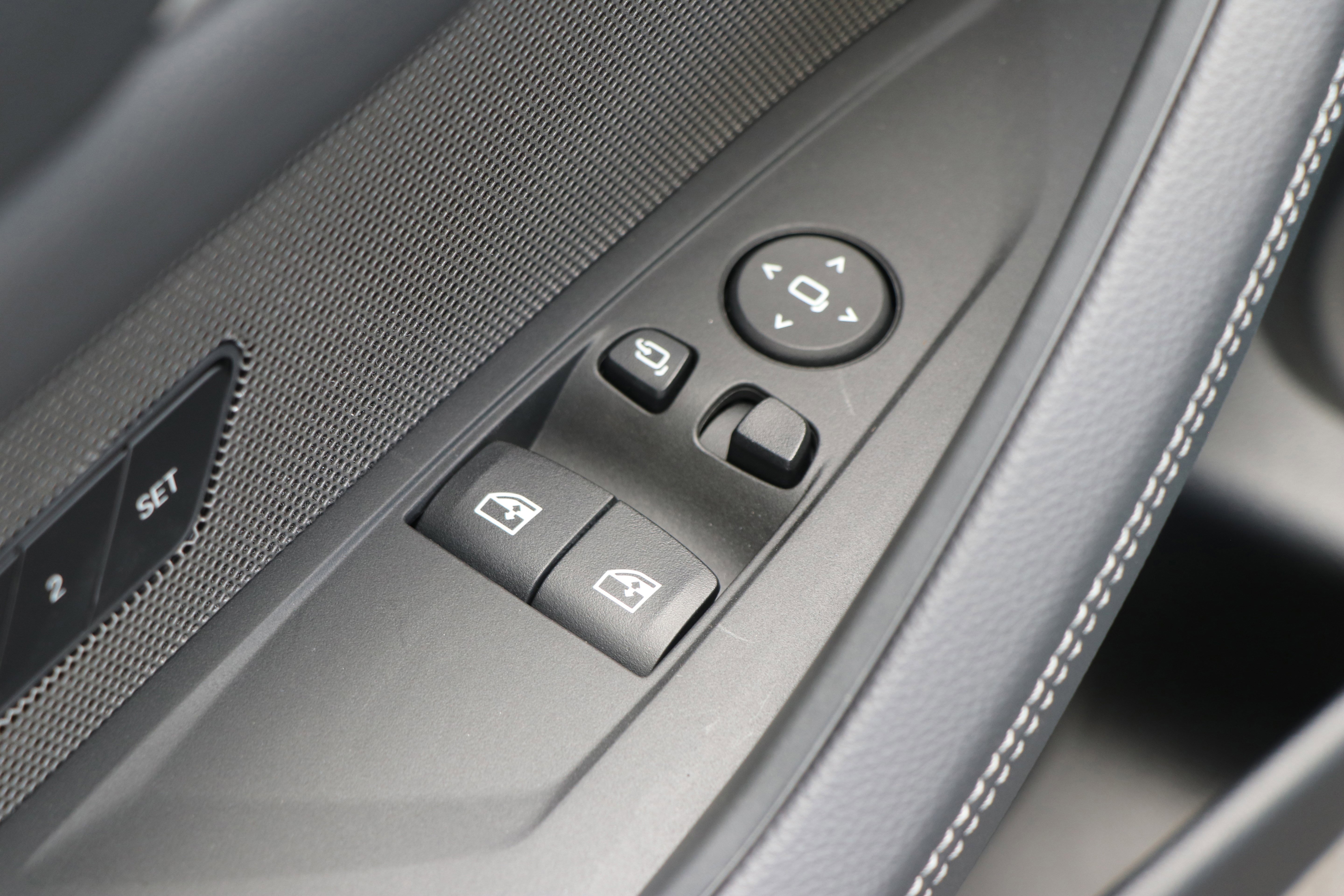 Certified 2026 BMW 430i Coupe w/ Premium Package image 27