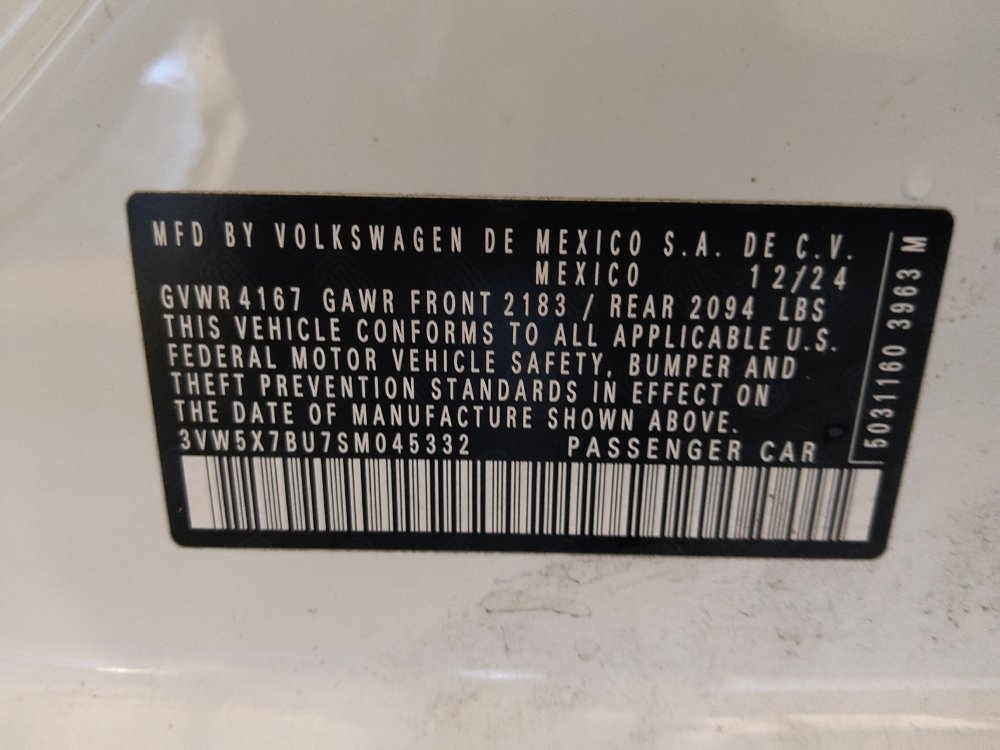 Used 2025 Volkswagen Jetta S image 33