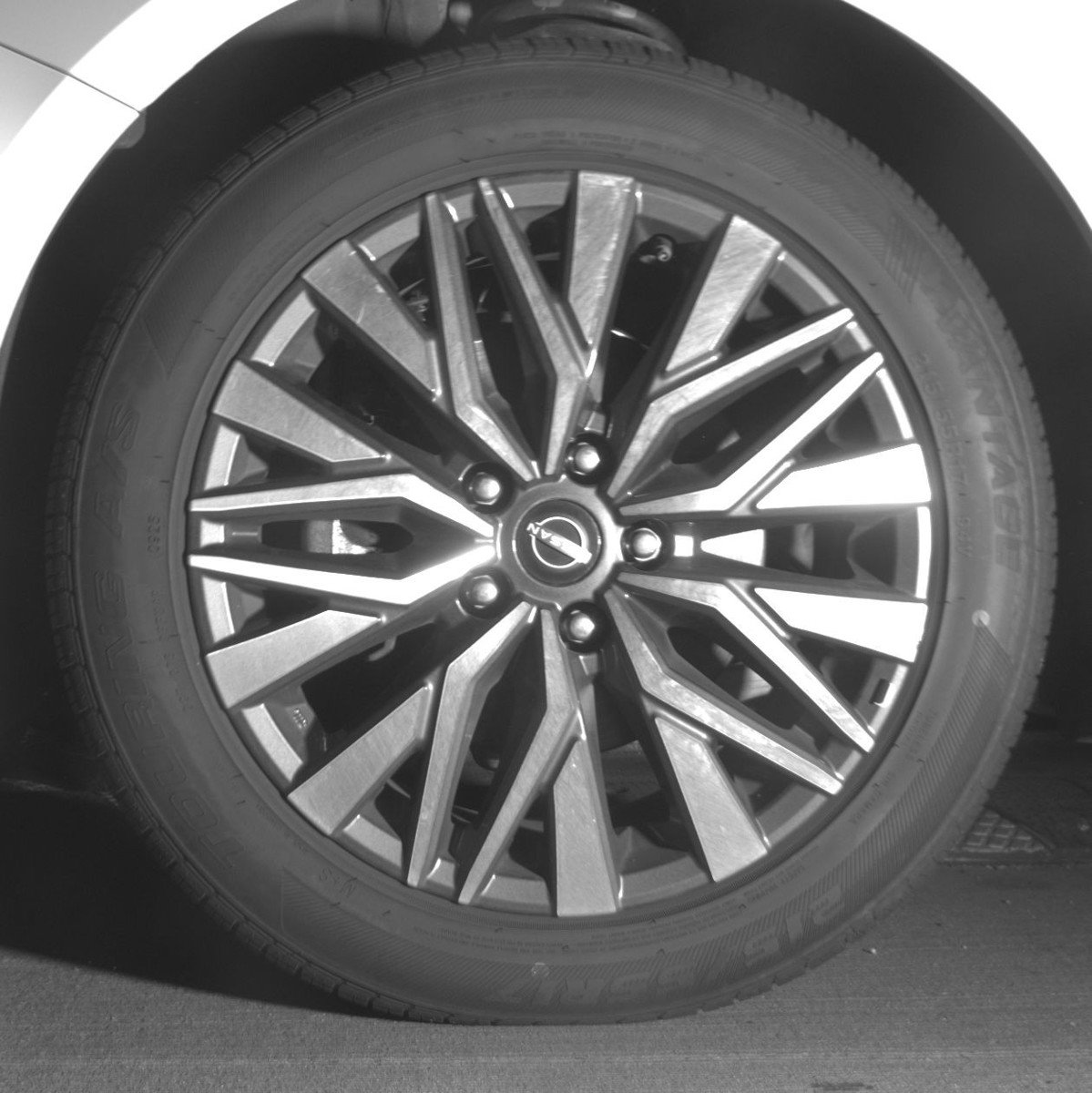 Used 2025 Nissan Altima 2.5 SV FWD image 12