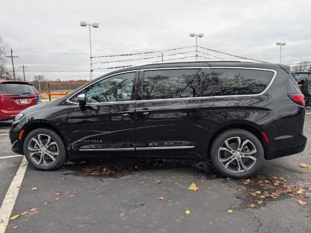 New 2026 Chrysler Pacifica Pinnacle AWD/4WD image 6