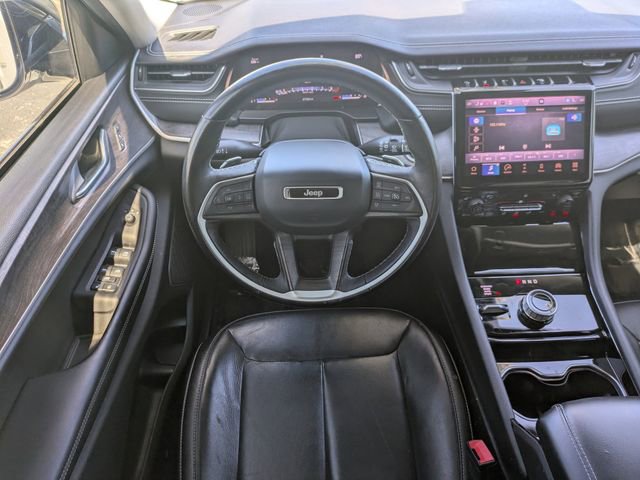 Used 2022 Jeep Grand Cherokee L Limited image 18