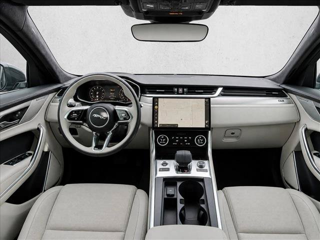 Used 2024 Jaguar XF R-Dynamic SE AWD/4WD image 25
