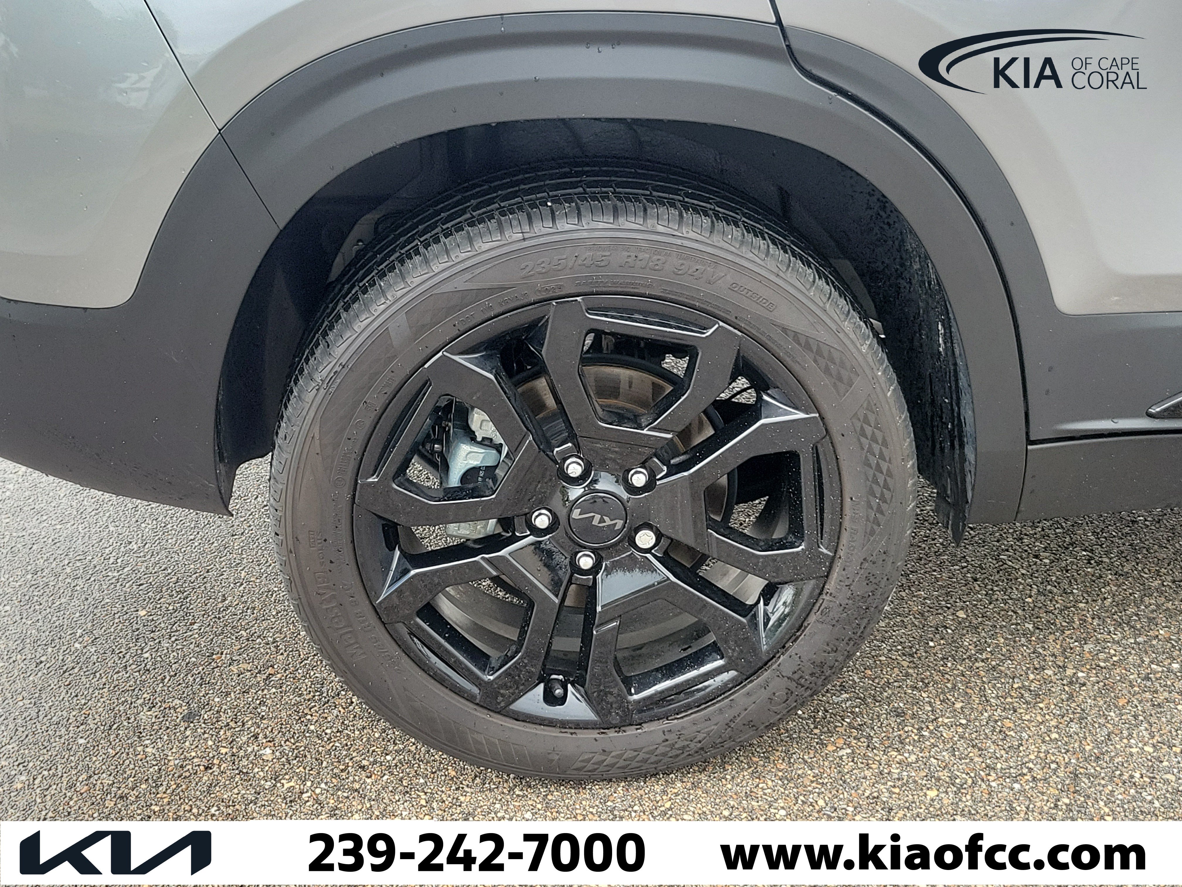 Certified 2025 Kia Seltos X-Line AWD/4WD image 9