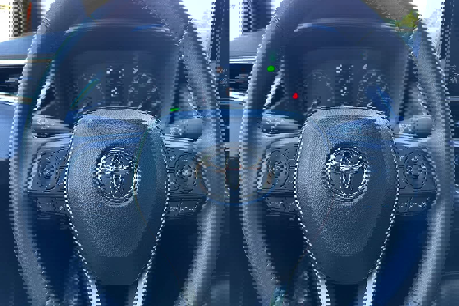 Used 2023 Toyota Corolla SE image 23