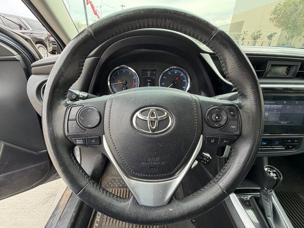 Used 2017 Toyota Corolla SE w/ Carpet Mat Package (TMS) image 19
