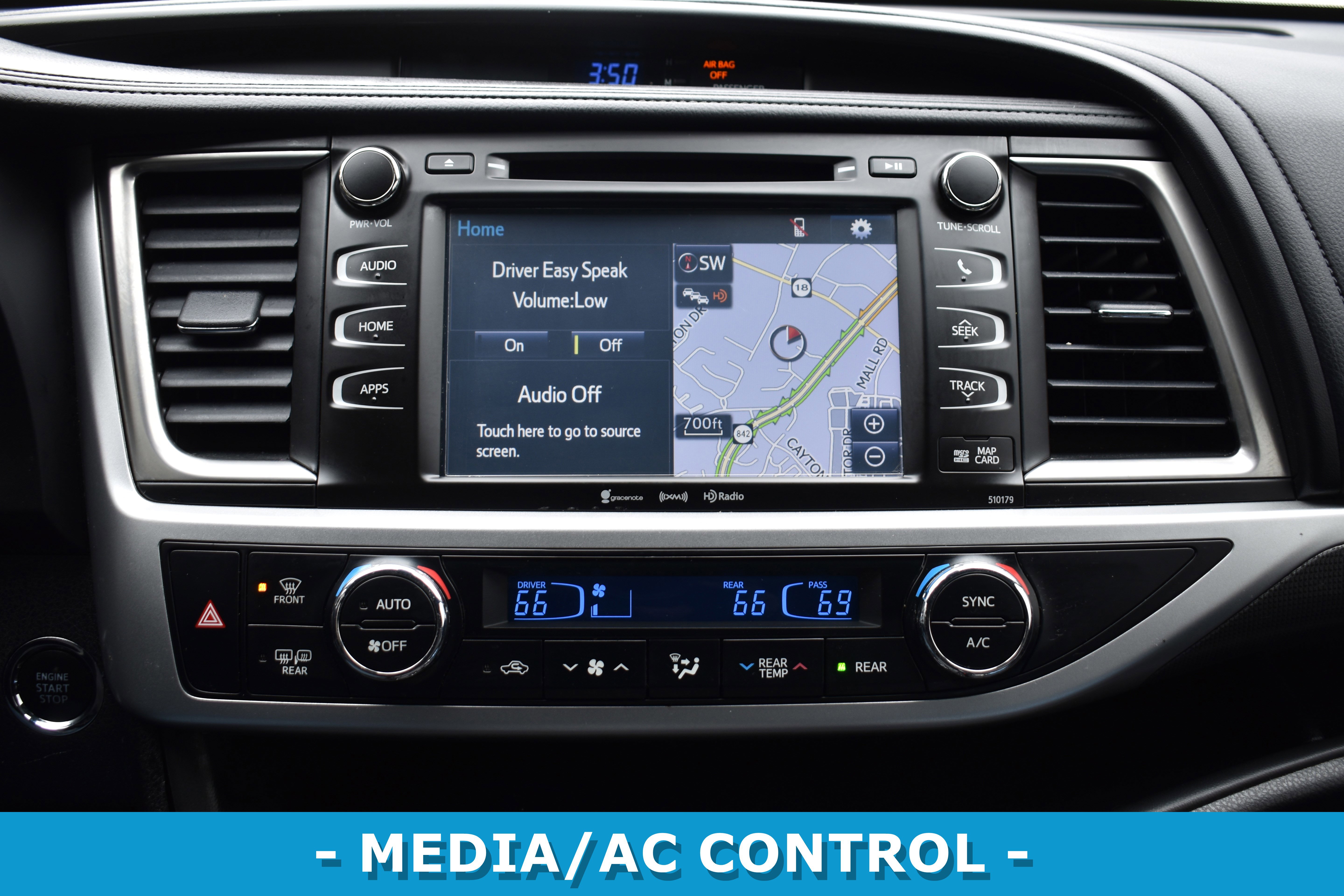 Used 2017 Toyota Highlander SE image 20