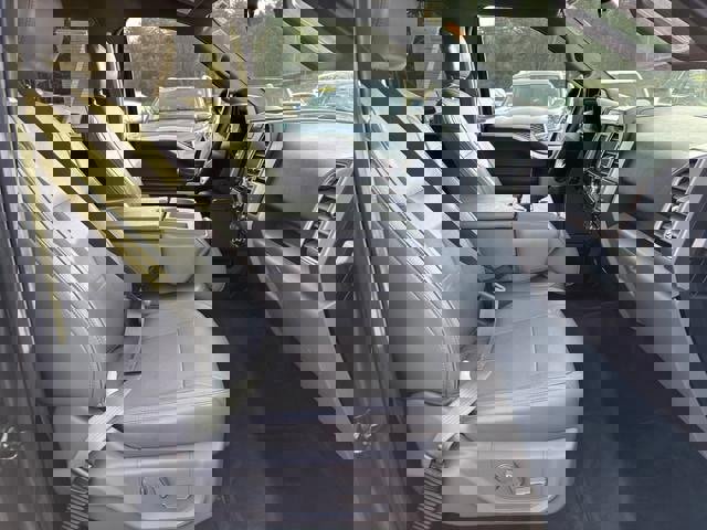 Used 2016 Ford F150 Lariat image 15