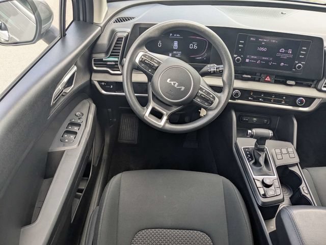 Used 2023 Kia Sportage LX FWD image 15