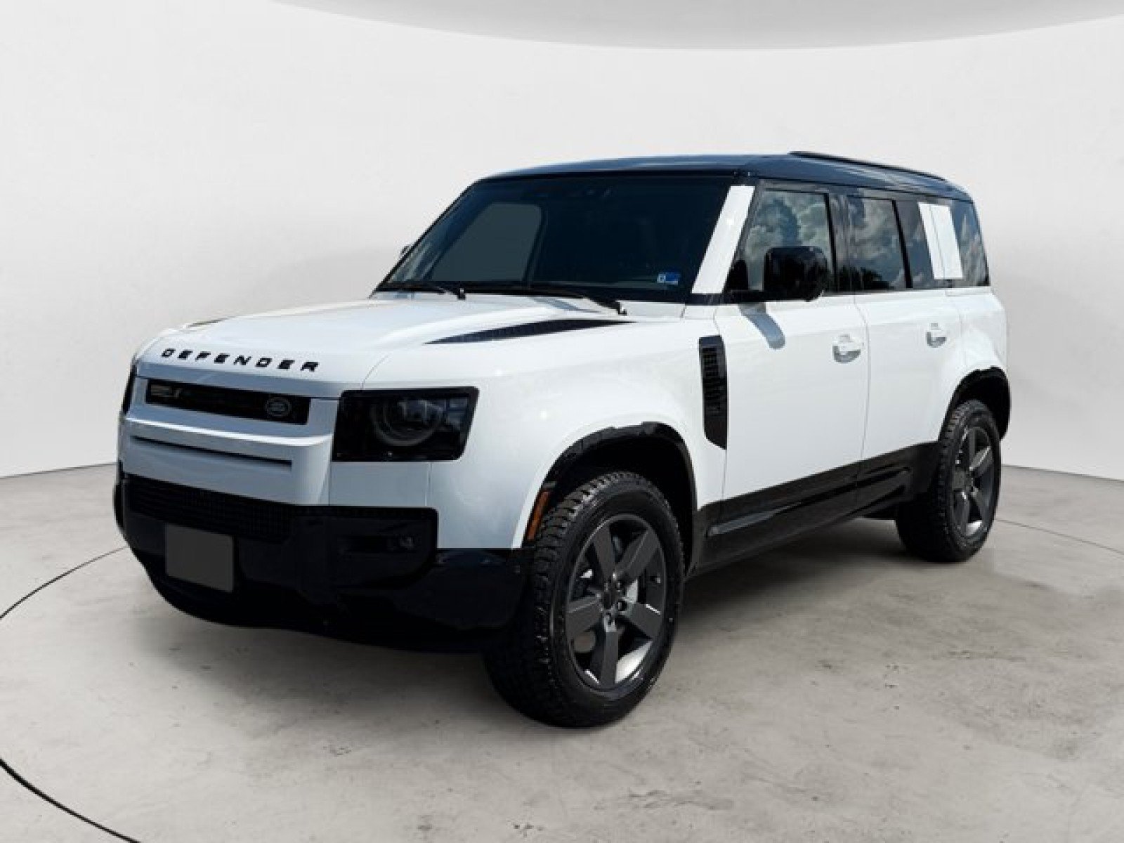 New 2026 Land Rover Defender 110 X-Dynamic SE