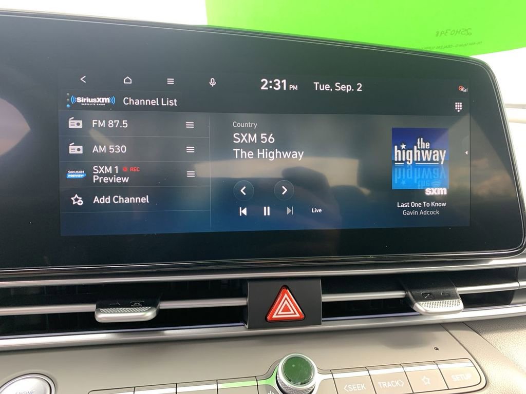 New 2025 Hyundai Elantra SEL FWD image 17