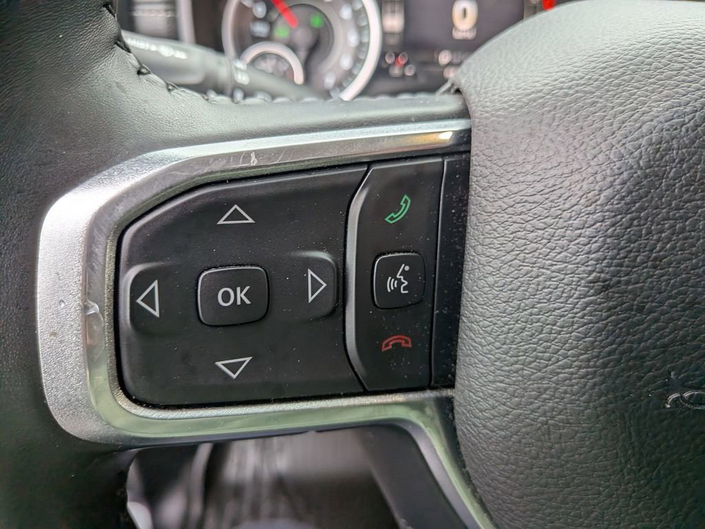 Used 2021 RAM 1500 Laramie AWD/4WD image 15
