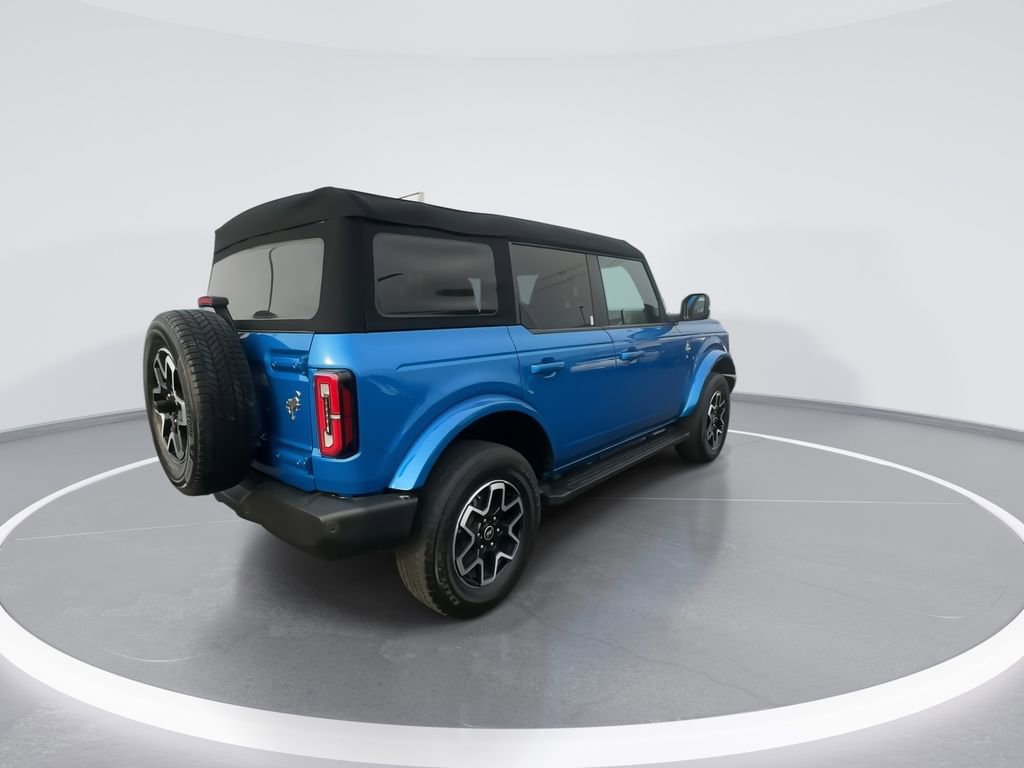 Used 2023 Ford Bronco Outer Banks image 8