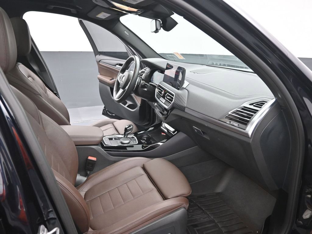 Used 2024 BMW X3 sDrive30i w/ Premium Package image 26