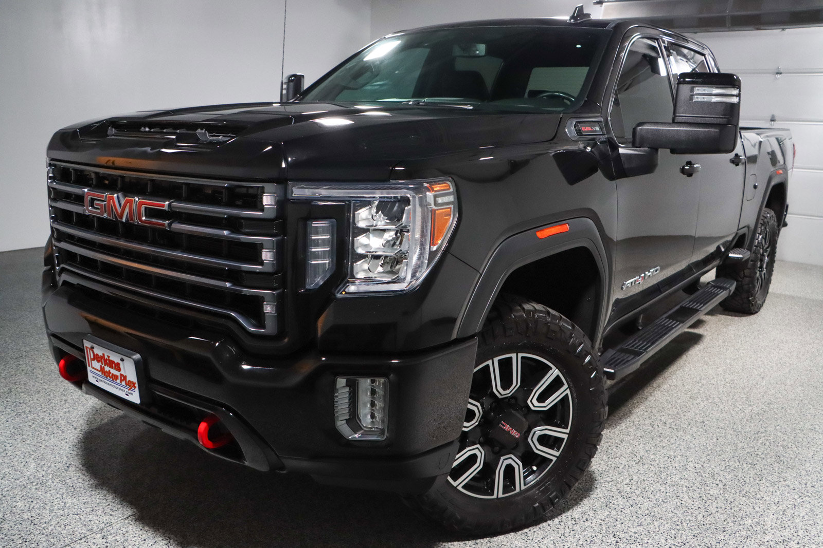 Used 2021 GMC Sierra 2500 AT4 image 32