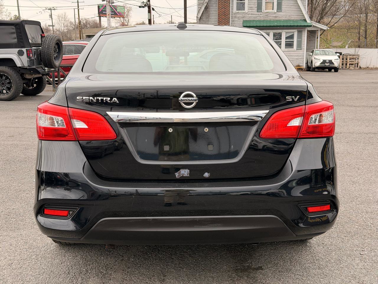 Used 2016 Nissan Sentra SV image 6