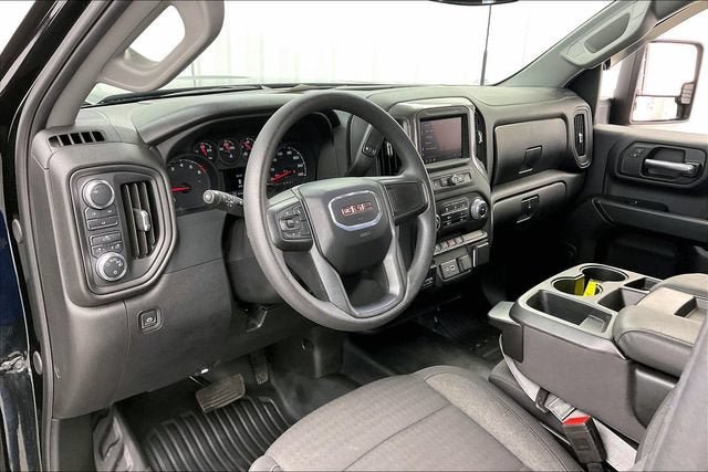 Certified 2024 GMC Sierra 2500 Pro w/ Convenience Package AWD/4WD image 16