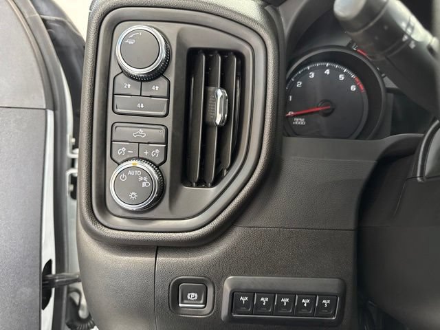 Used 2023 GMC Sierra 2500 Pro w/ Convenience Package AWD/4WD image 31