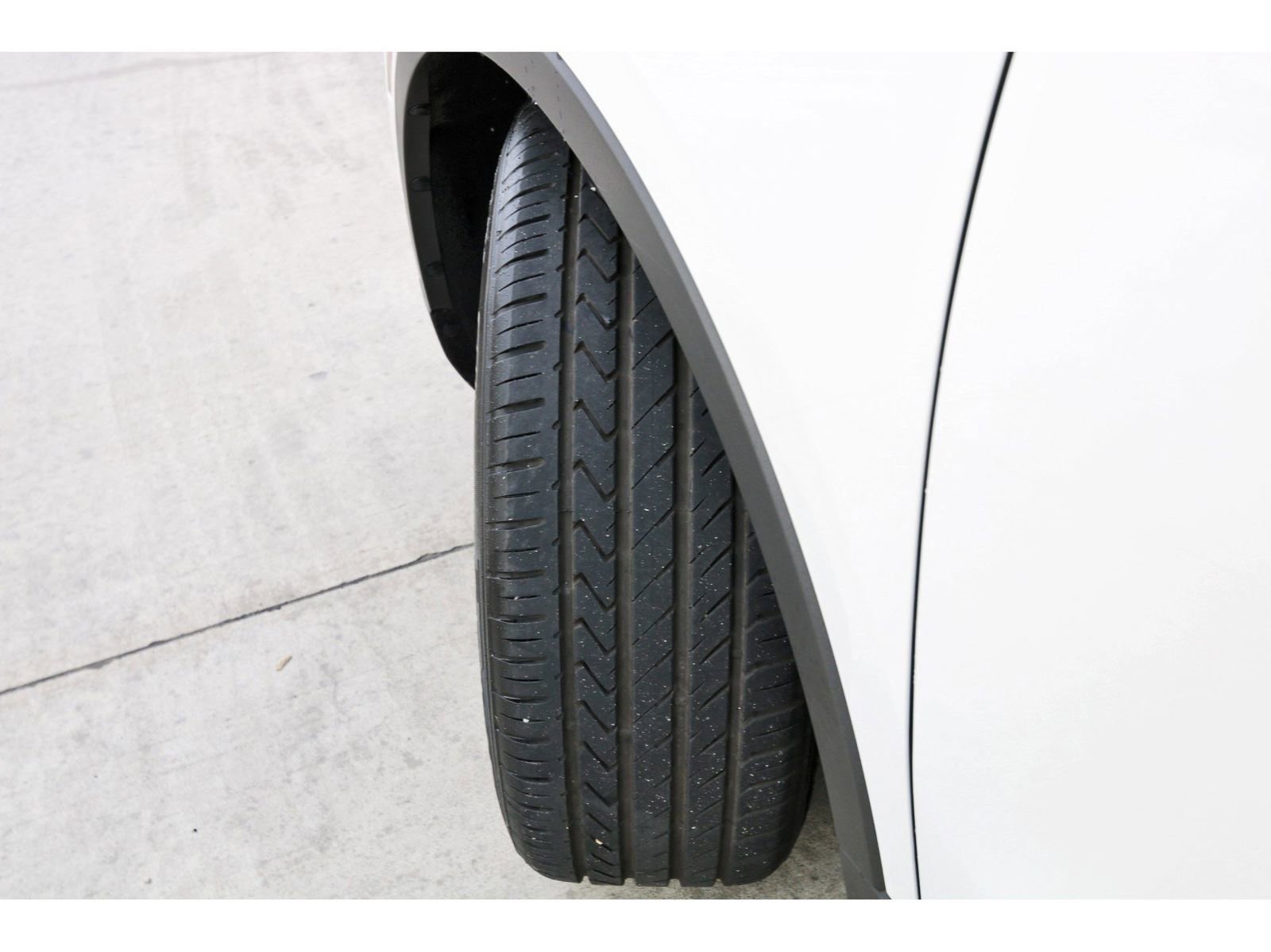 Used 2022 Lincoln Nautilus Reserve w/ Equipment Group 201A image 32