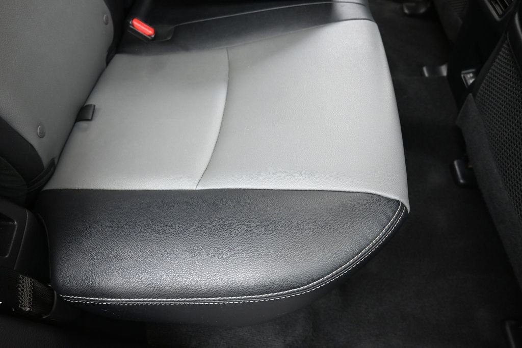 Used 2021 Toyota 4Runner SR5 Premium w/ Moonroof Package AWD/4WD image 16