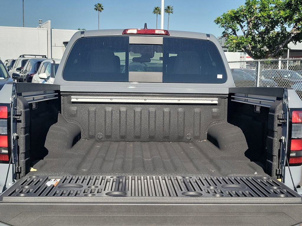 New 2026 Nissan Frontier SV w/ SV Convenience Package RWD image 3