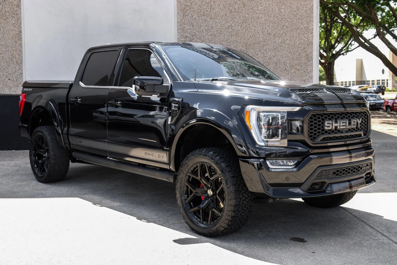 Used 2022 Ford F150 Lariat w/ Equipment Group 502A High AWD/4WD image 6