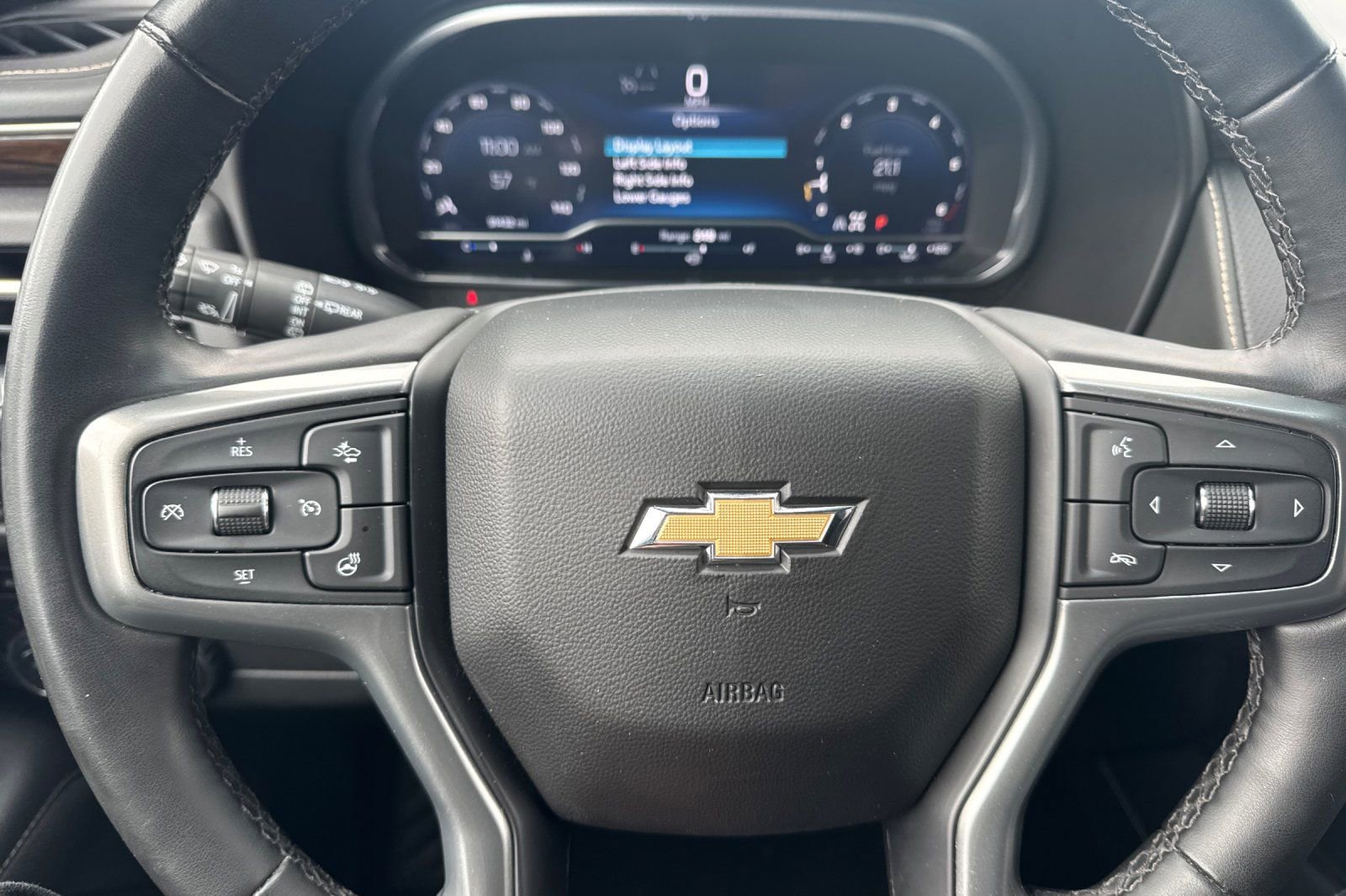 Used 2023 Chevrolet Suburban Premier AWD/4WD image 24