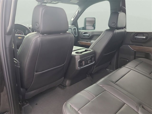 Used 2023 Chevrolet Silverado 2500 High Country w/ Z71 Off-Road Package image 14